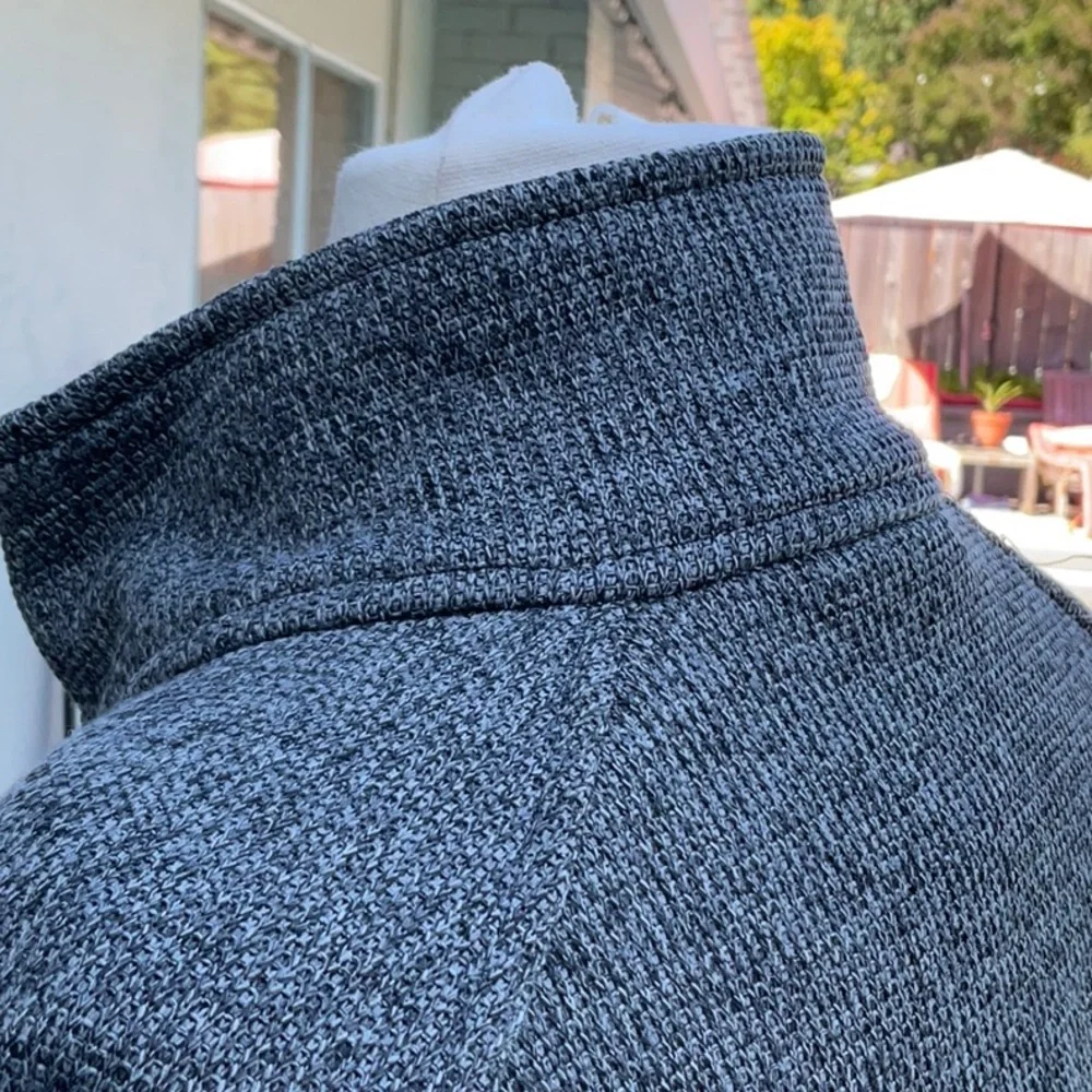 Spyder Gray and Black Knit Pullover NWOT - Picture 4 of 8